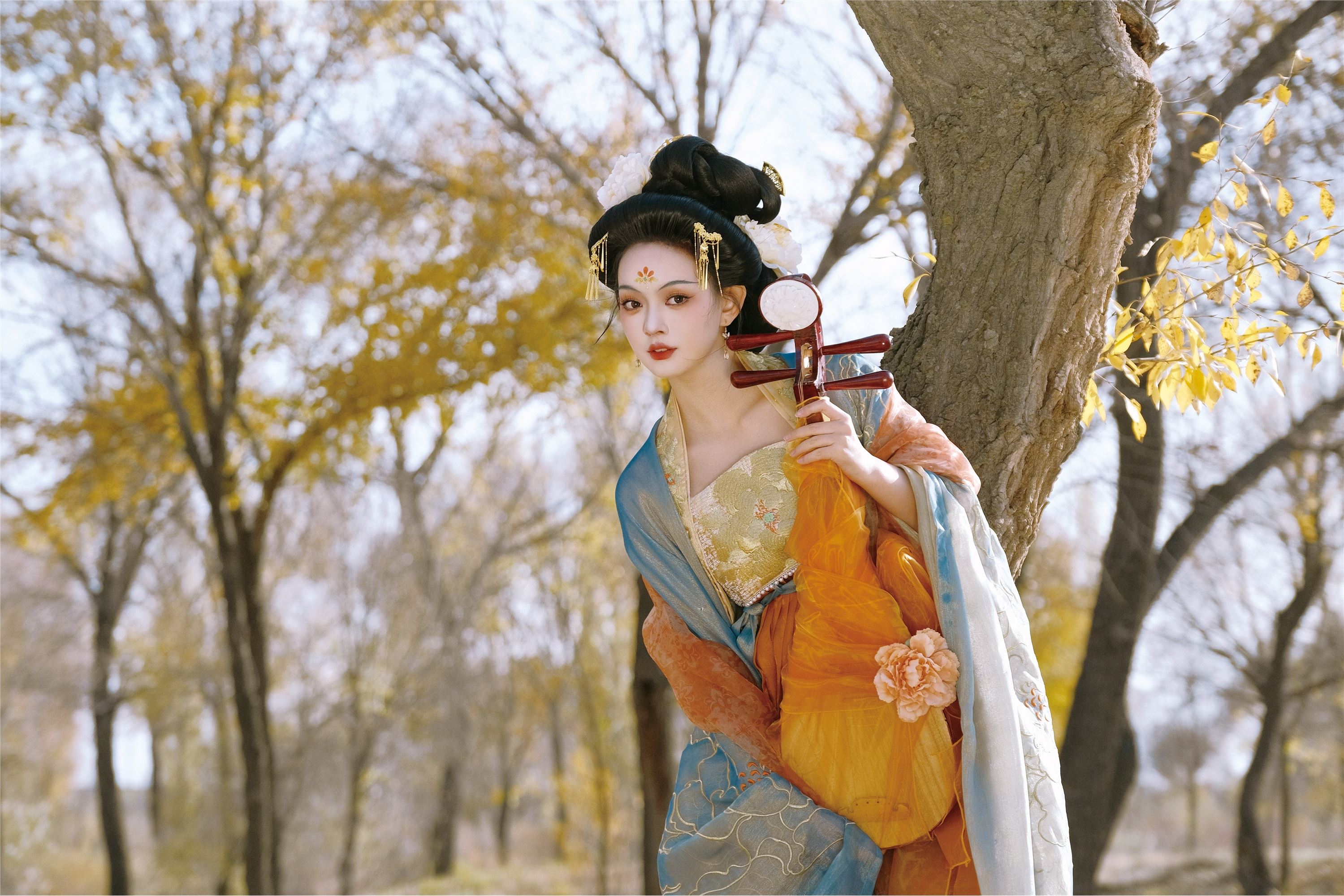 YITUYU艺图语 2025.01.22 金牡丹 秋秋